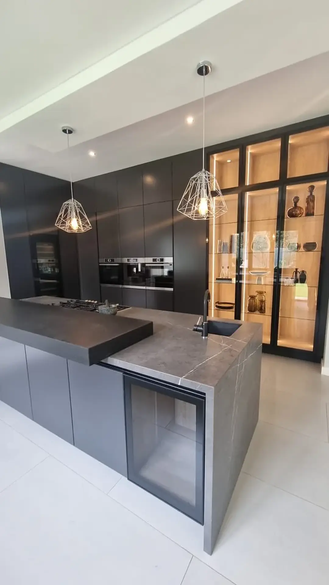 Hyde Park kitchen interior 20