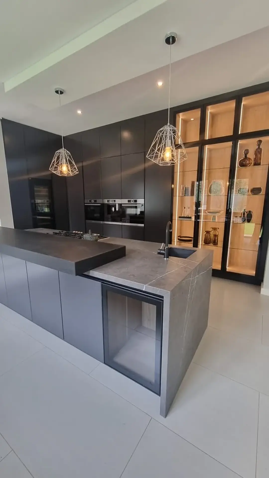 Hyde Park kitchen interior 22