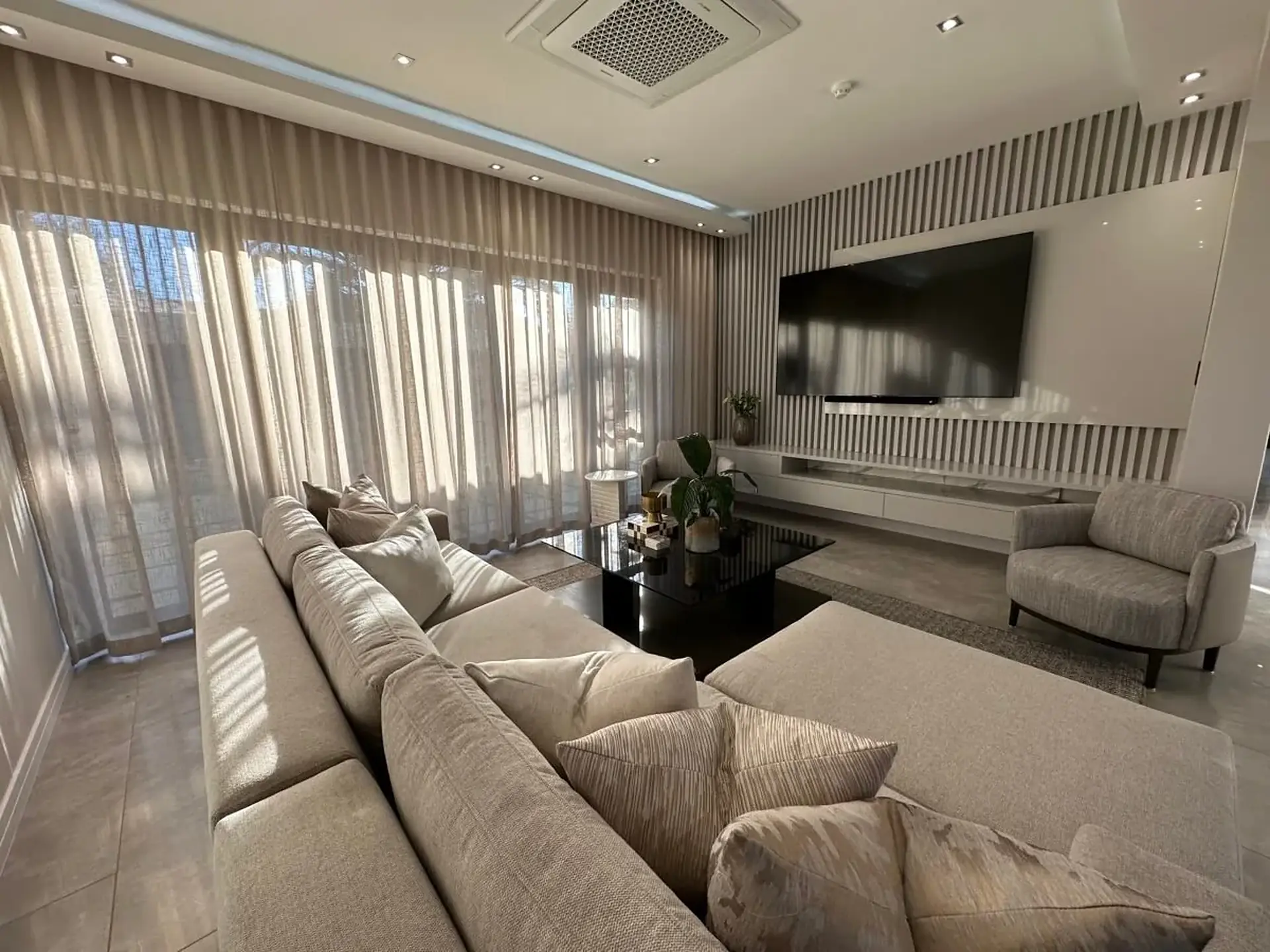 Mahikeng interior interior 44