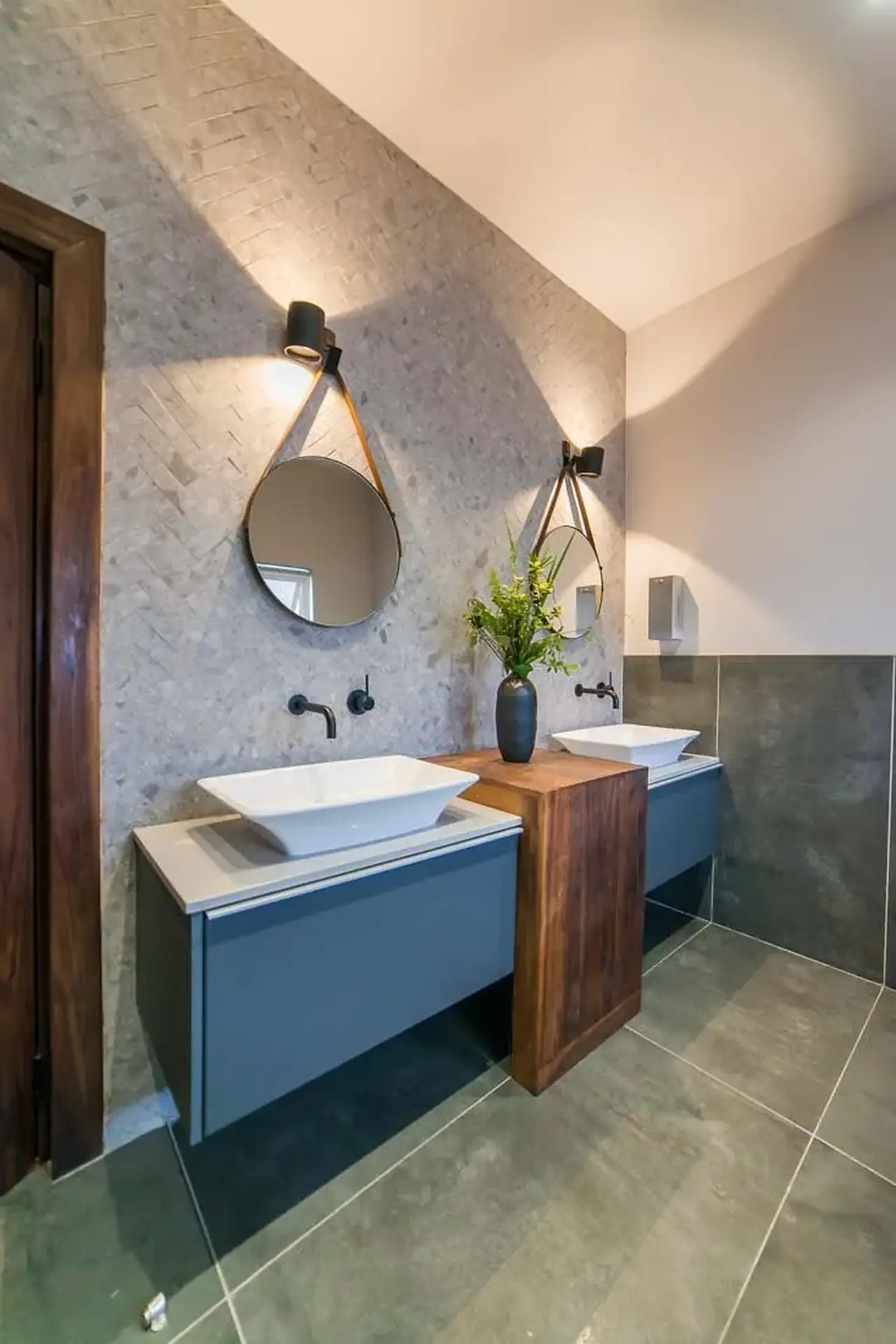Witbank Corporate bathrooms interior 68